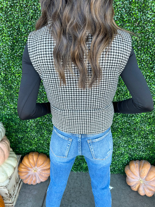 Houndstooth Puff Vest